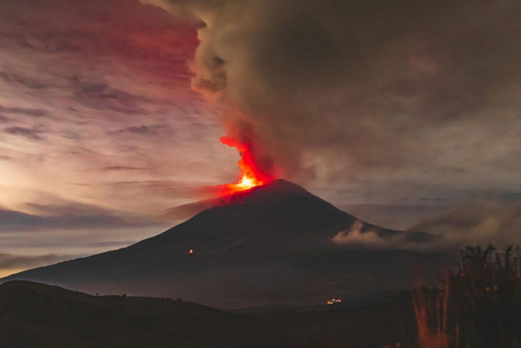 éruption du piton de la fournaise